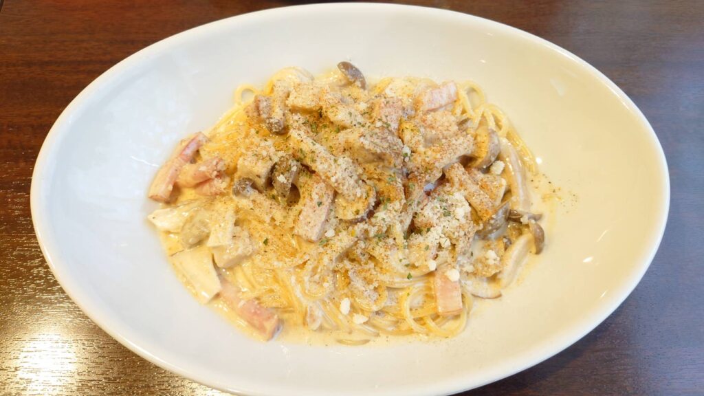 ポルチーニ茸のクリームパスタ