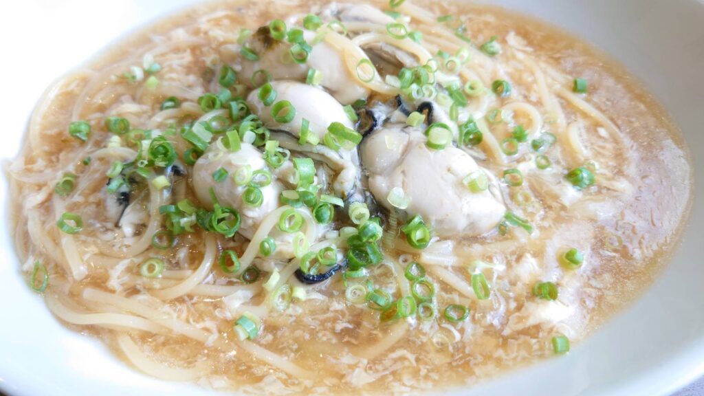 瀬戸内カキの和風あんかけパスタ